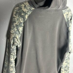 Ariat Gray and Camouflage Men's Hoodie